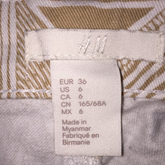 Aztec shorts - Picture 2 of 4